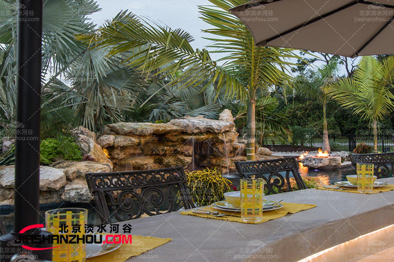 人工假山.jpg 人工假山