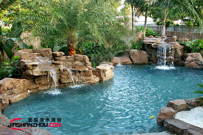 塑石假山.jpg 塑石假山