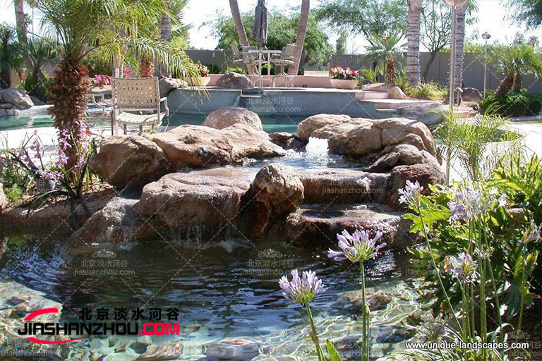 塑石假山.jpg 塑石假山