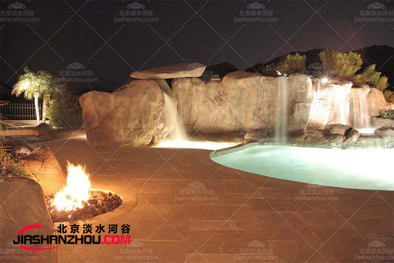 塑石假山.jpg 塑石假山