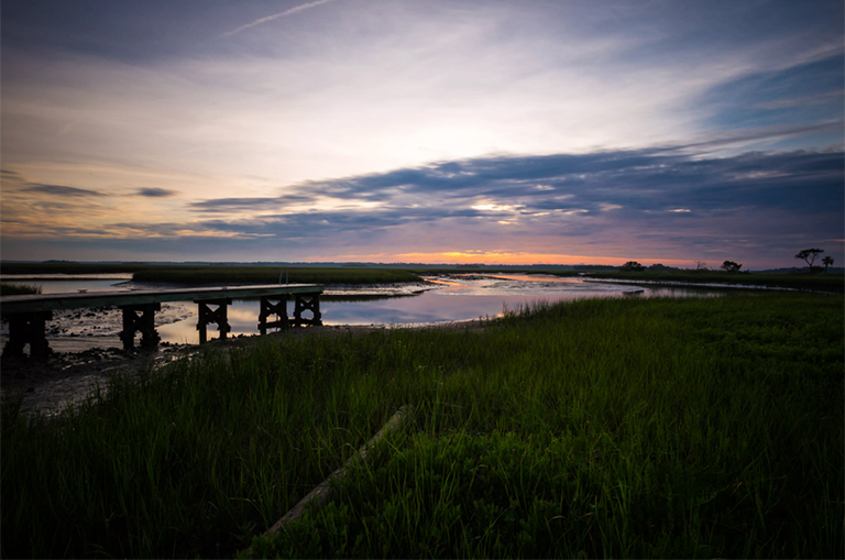 在佛罗里达州杰克逊维尔的雪松点美丽的日出.jpg 在佛罗里达州杰克逊维尔的雪松点美丽的日出