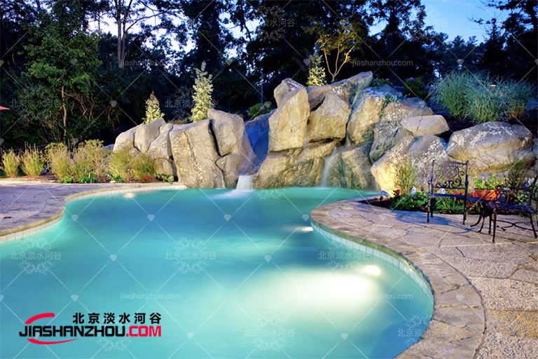 塑石假山.jpg 塑石假山