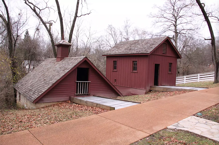 欧扎克国家风景名胜河道.jpg 欧扎克国家风景名胜河道
