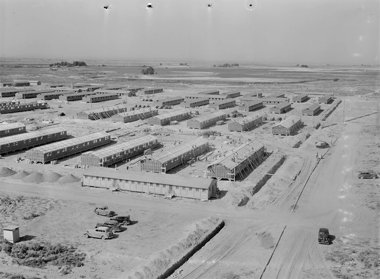 Minidoka战争搬迁管理局中心的全景图.jpg Minidoka战争搬迁管理局中心的全景图