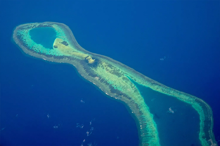 南海南沙群岛准将礁的鸟瞰图
