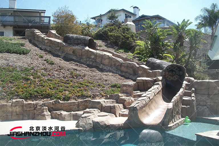 塑石假山.jpg 塑石假山