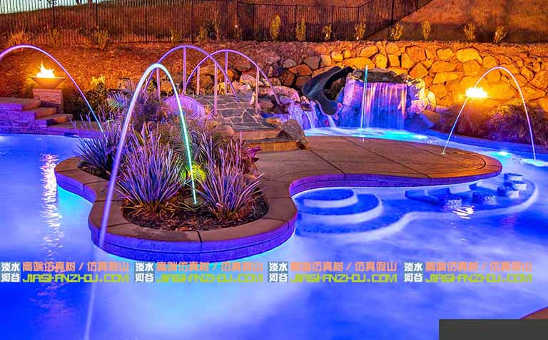 鱼池假山图片.jpg 鱼池假山图片