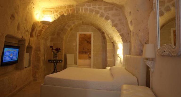 洞穴旅馆.jpg 洞穴旅馆