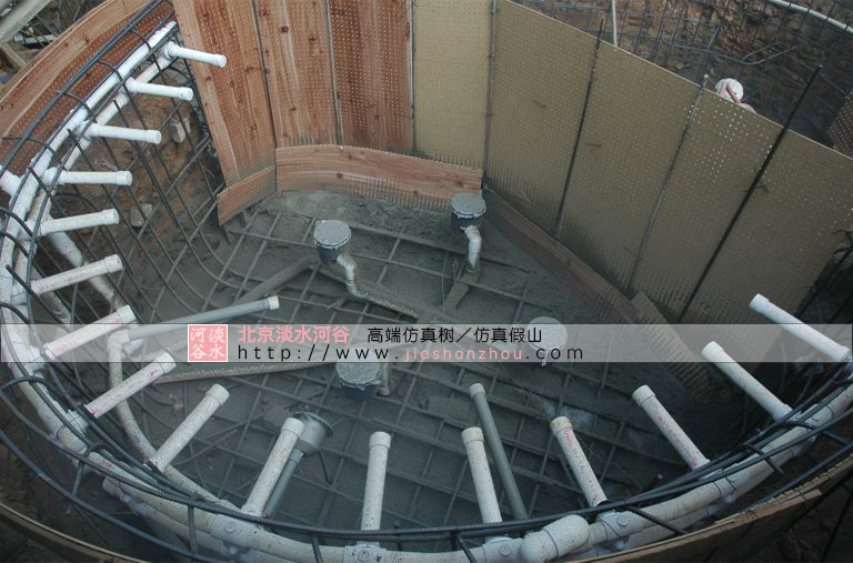 塑石假山.jpg 塑石假山