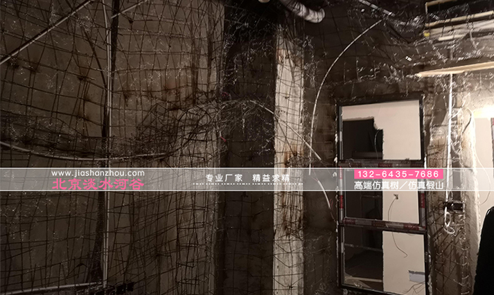 仿真盐洞酒店.jpg 仿真盐洞酒店