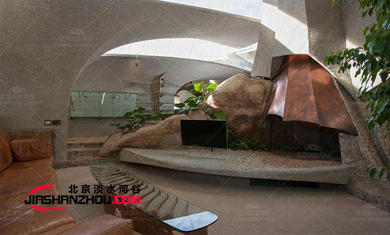 地下矿洞酒店.jpg 地下矿洞酒店