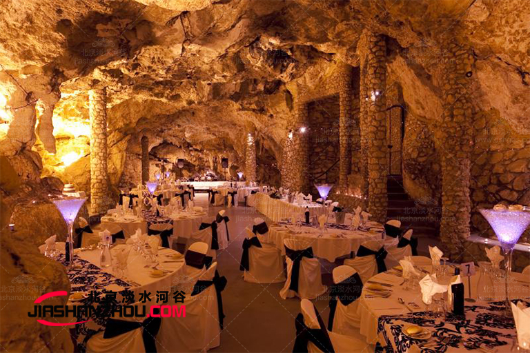 窑洞饭店.jpg 窑洞饭店