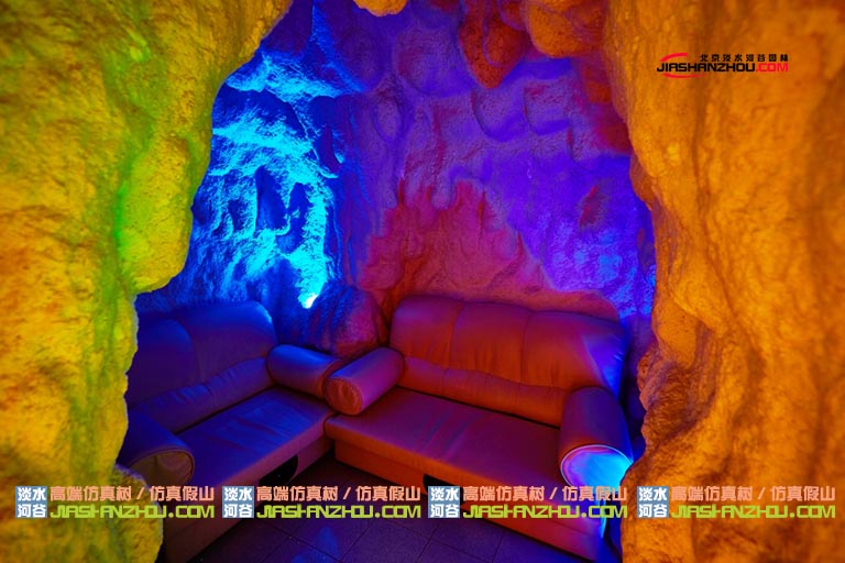 人造山洞餐厅.jpg 人造山洞餐厅