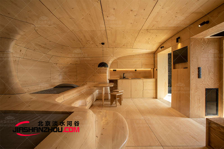 木质仿洞穴酒店.jpg 木质仿洞穴酒店