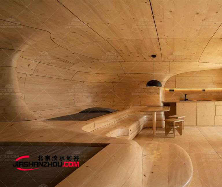 木质仿洞穴酒店.jpg 木质仿洞穴酒店