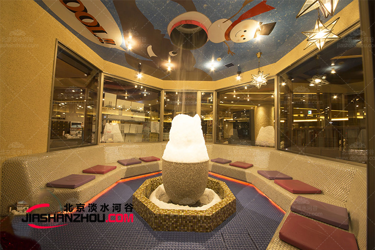 仿真盐洞轰趴馆.jpg 仿真盐洞轰趴馆