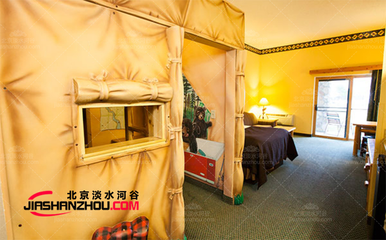 卡通主题酒店雕塑.jpg 卡通主题酒店雕塑