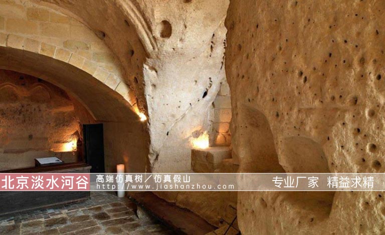 仿真岩洞旅游客栈.jpg 仿真岩洞旅游客栈