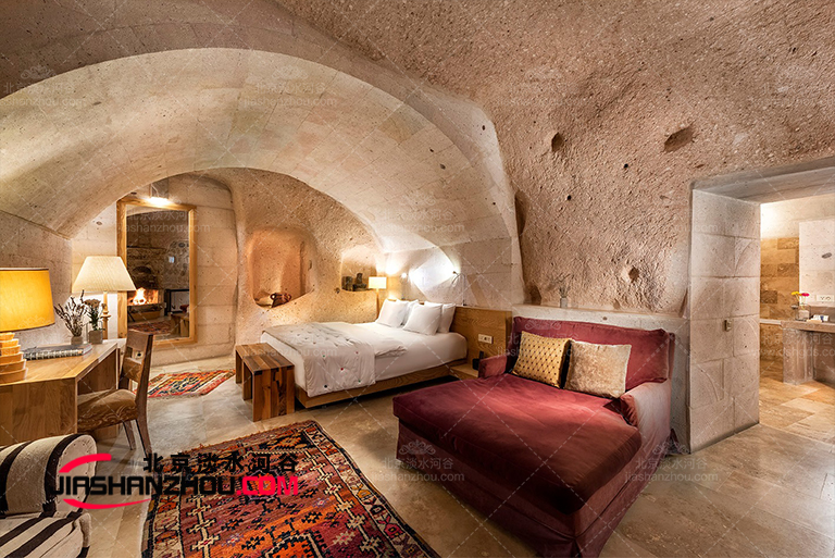 仿真岩洞旅游客栈.jpg 仿真岩洞旅游客栈