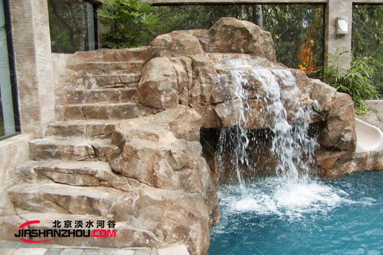 塑石假山.jpg 塑石假山