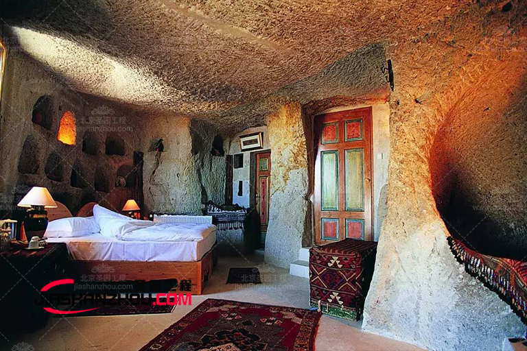 洞穴酒店.jpg 洞穴酒店