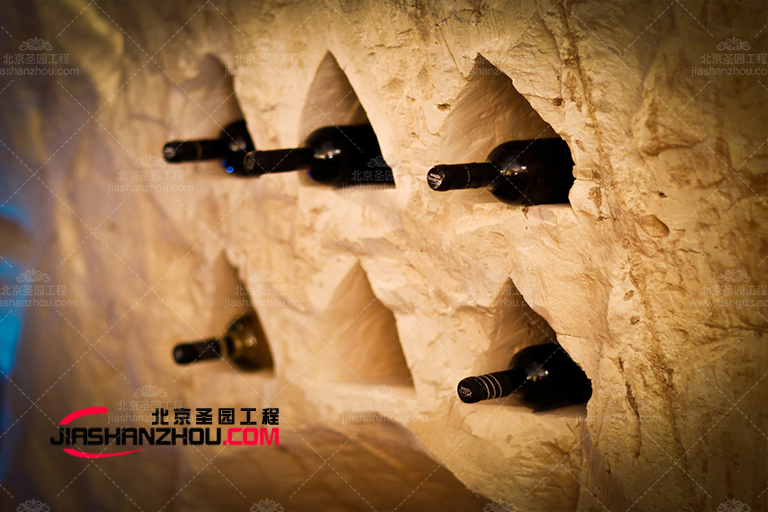 山洞别墅.jpg 山洞别墅