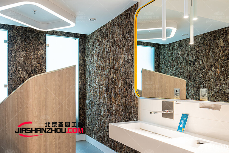 仿真木质洞穴酒店.jpg 仿真木质洞穴酒店