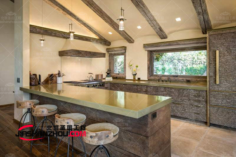 木质酒店.jpg 木质酒店