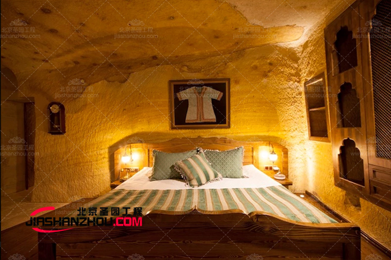 仿真岩洞主题民宿