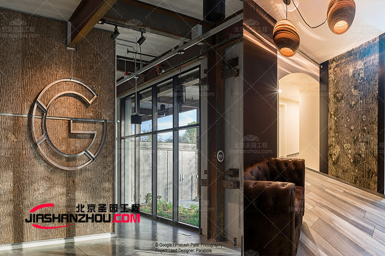 仿真树皮酒店.jpg 仿真树皮酒店