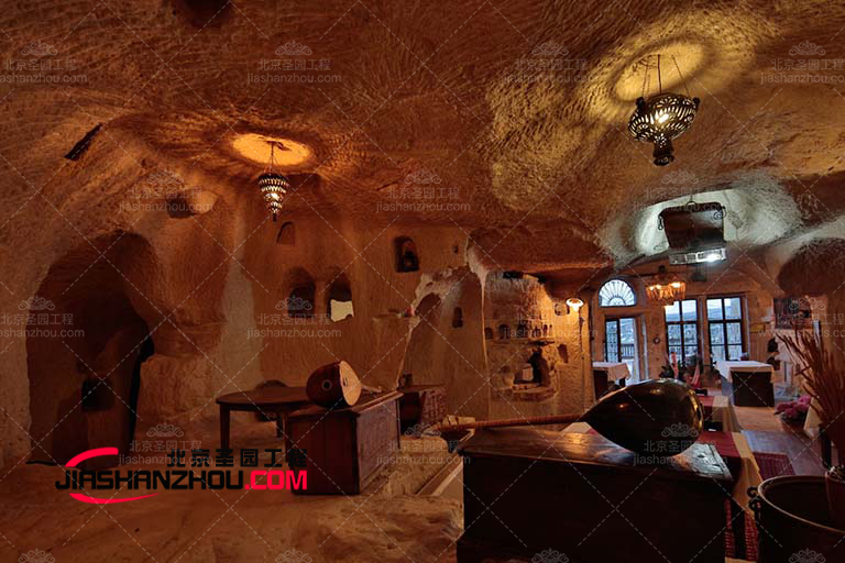 洞穴餐厅