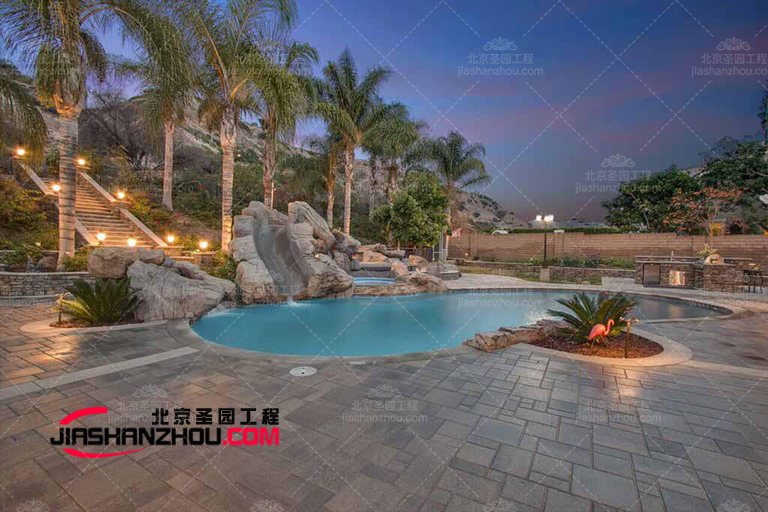 塑石假山水池.jpg 塑石假山水池