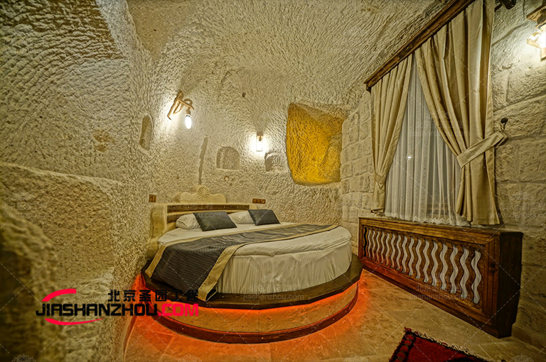 岩洞旅馆.jpg 岩洞旅馆