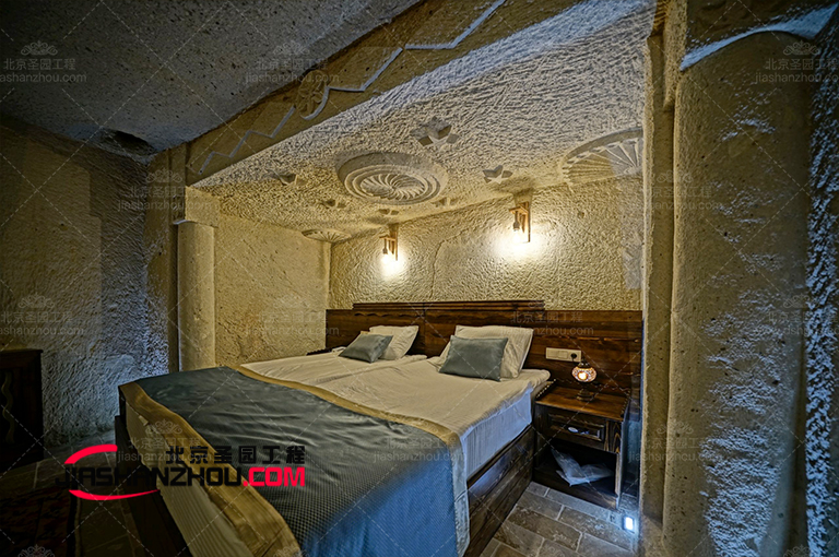 山洞别墅.jpg 山洞别墅