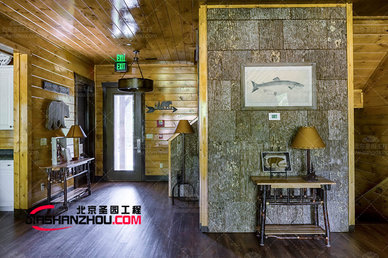 仿真树皮墙面装饰