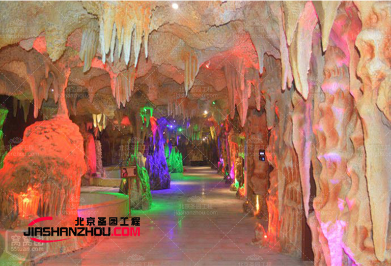 洞穴酒店.jpg 洞穴酒店