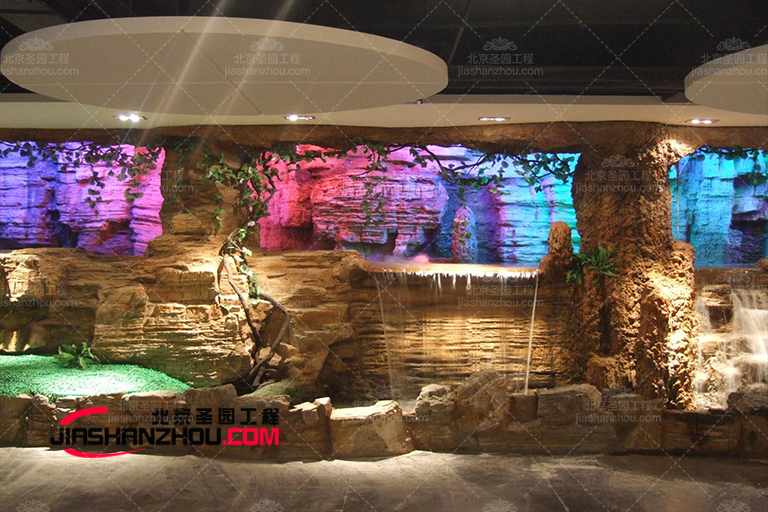 山洞别墅.jpg 山洞别墅