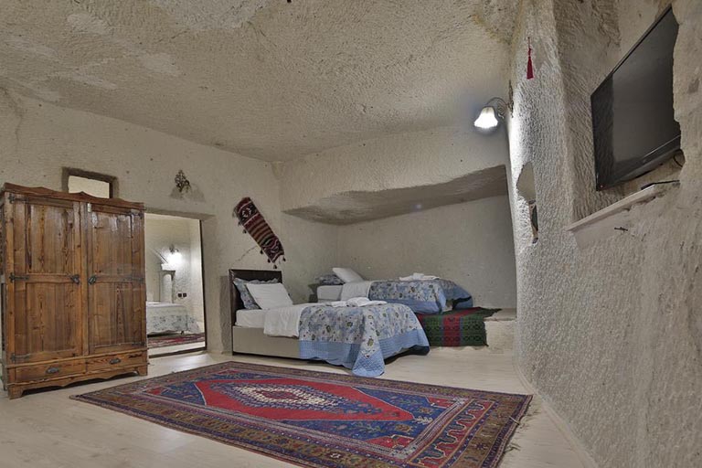 洞穴主题盐疗房.jpg 洞穴主题盐疗房