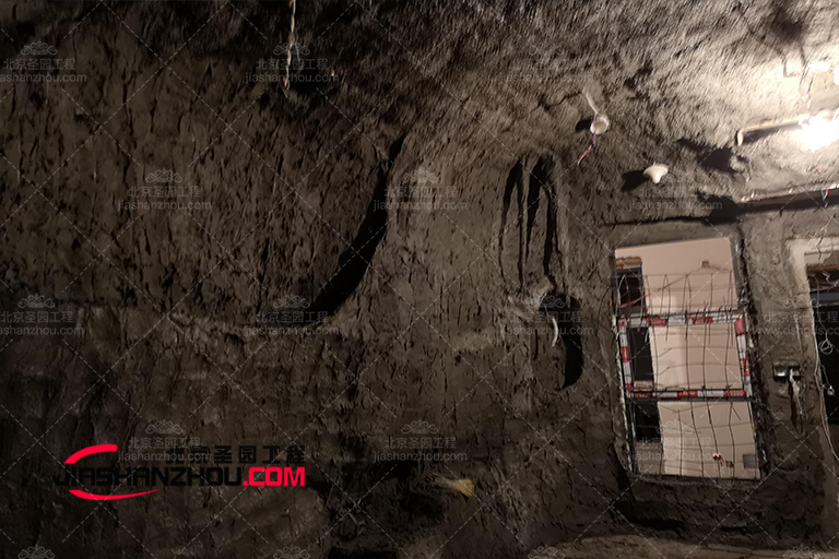 盐洞盐疗汗蒸房.jpg 盐洞盐疗汗蒸房