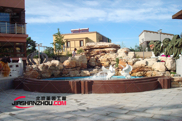 塑石假山.jpg 塑石假山