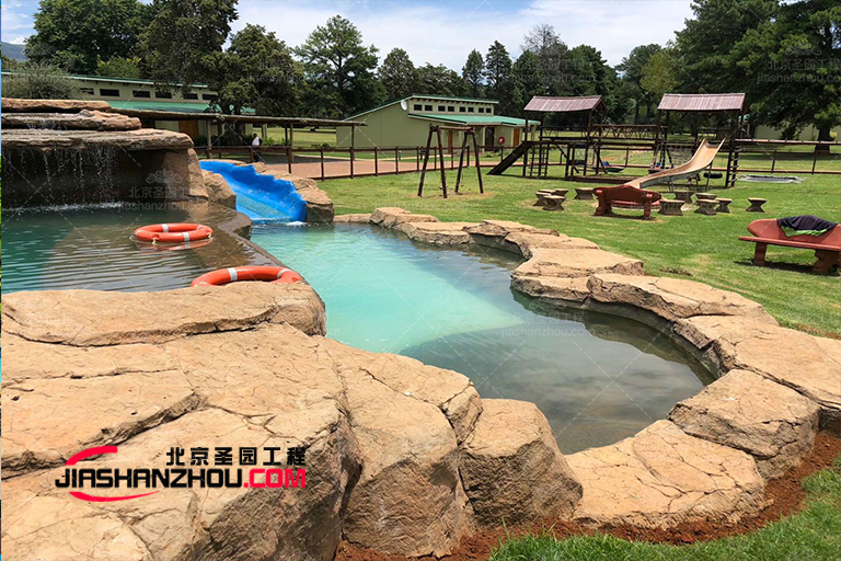 塑石假山.jpg 塑石假山