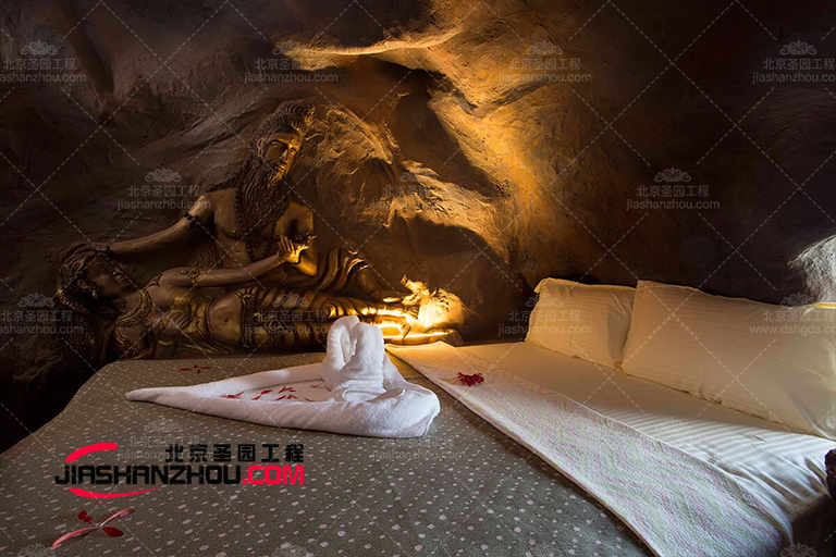 岩洞主题客栈.jpg 岩洞主题客栈