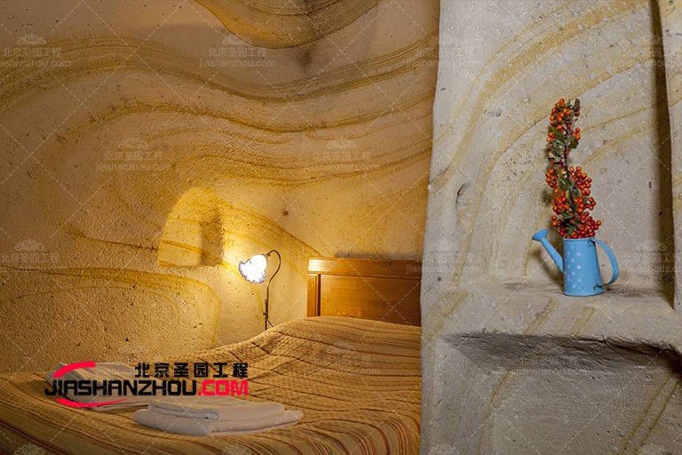 岩洞主题酒店.jpg 岩洞主题酒店