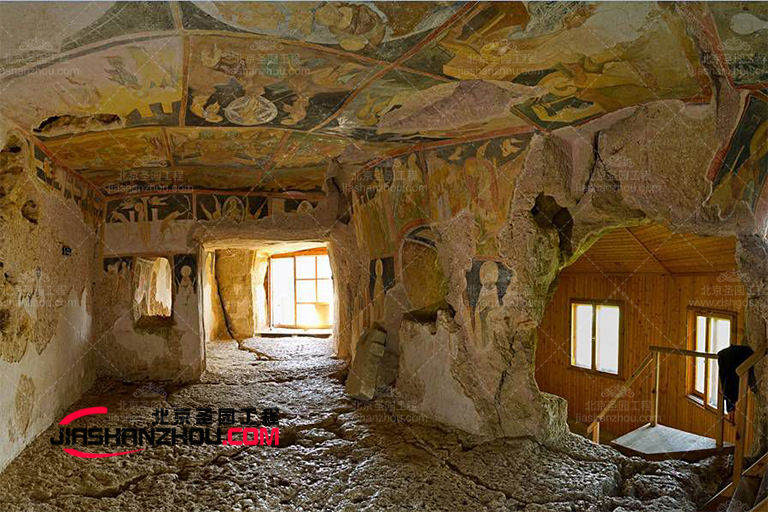 岩洞主题酒店.jpg 岩洞主题酒店