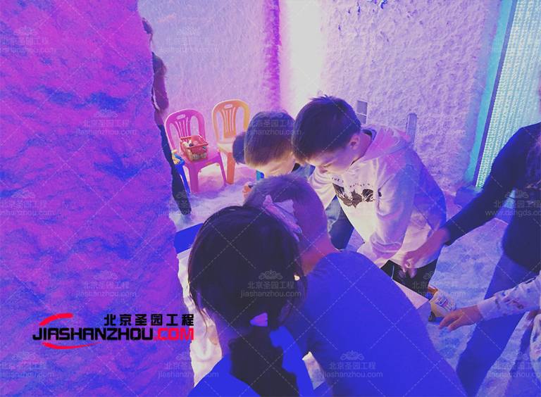 喜马拉雅山盐疗房