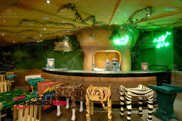 洞穴餐厅.jpg 洞穴餐厅