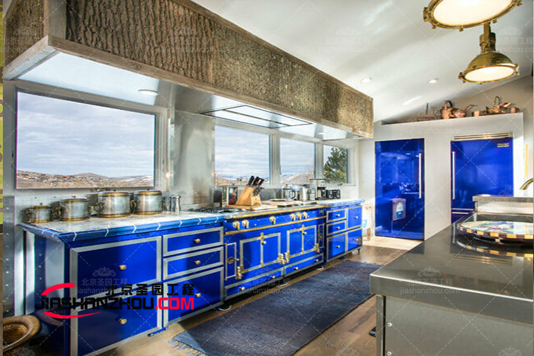 仿真树皮屋.jpg 仿真树皮屋