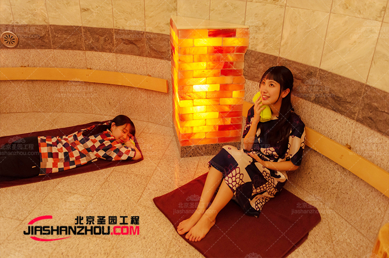 盐疗汗蒸房.jpg 盐疗汗蒸房