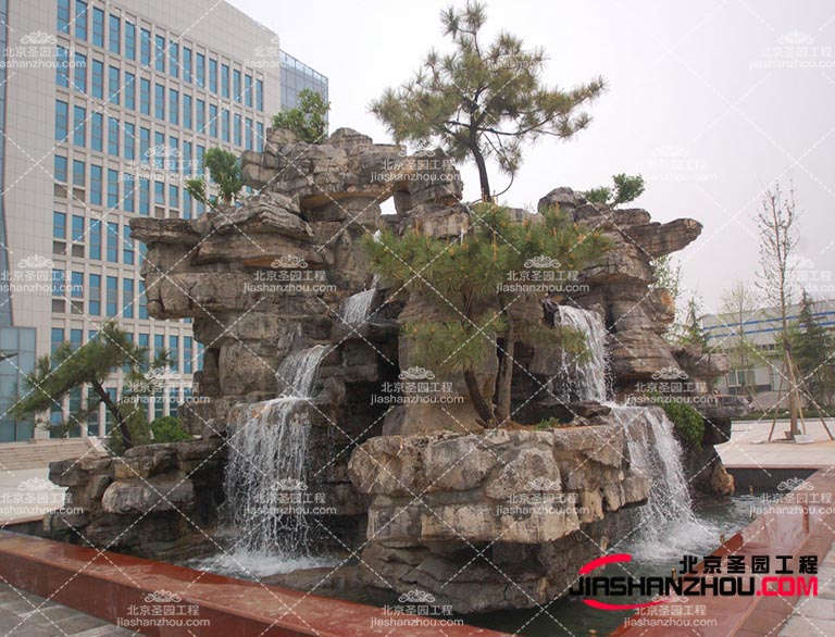 塑石假山.jpg 塑石假山