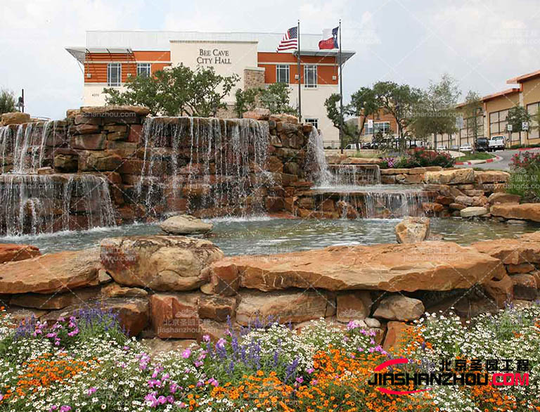 塑石假山.jpg 塑石假山